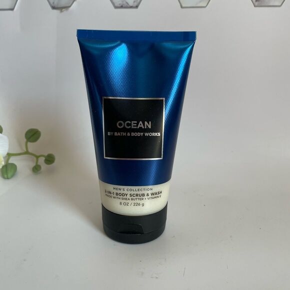 Bath & Body Works Ocean 2-in-1 Body Scrub & Wash - Picture 1 of 2
